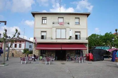 Los hosteleros podrán paliar su situación