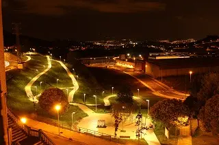 Se cambiarán las 2.300 luminarias de las farolas