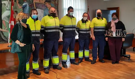 Los puestos de trabajo ofertados tiene una jornada laboral de 20 horas semanales