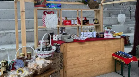 mercado-navideño-abanto