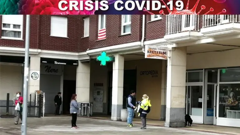 Los agentes cívicos se encargan de entregarlas