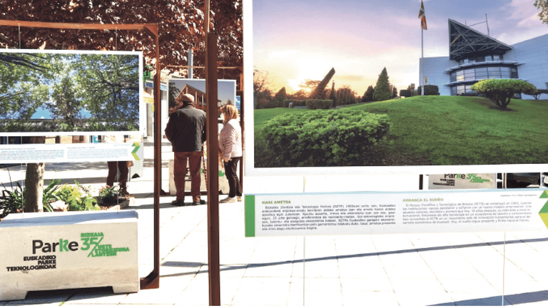 La muestra repasa el pasado, presente y futuro de la infraestructura a lo largo de 20 fotografías artísticas