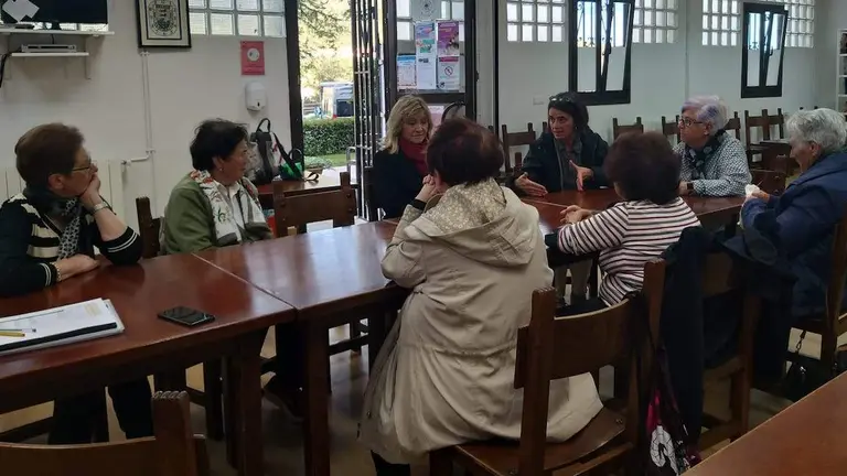 encuentros-amigables-mayores