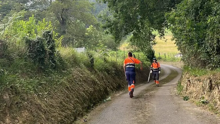 abanto-mantenimiento-caminos-rurales
